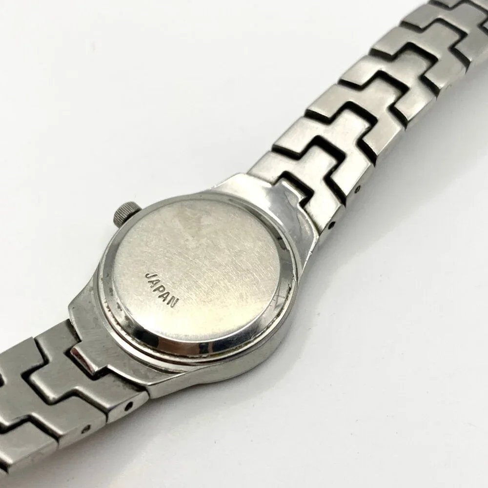 Mary Kay Silver Tone Watch Crystal Bezel 6.5" Wrist New Battery - Picture 10 of 15